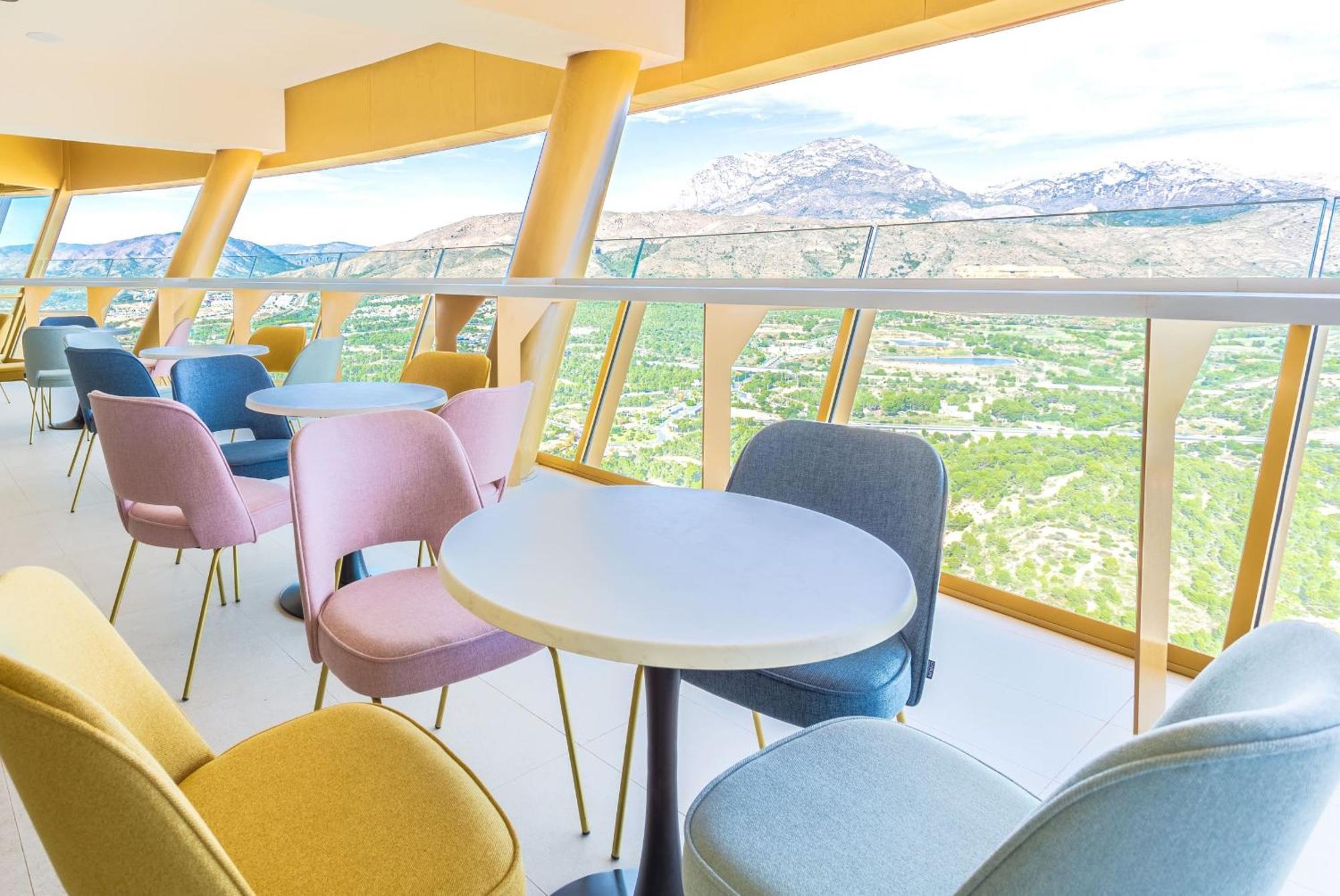 Апартаменты Intempo By Holuxe - 225 - 22Nd Floor Бенидорм Экстерьер фото